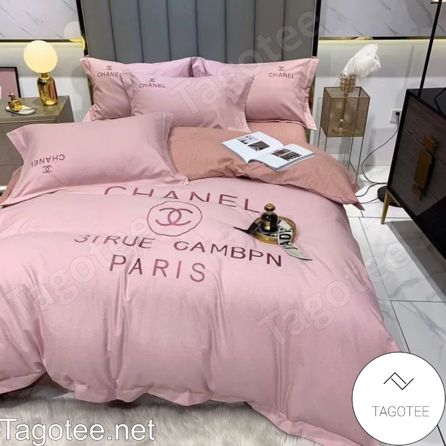 Chanel 31 Rue Cambon Paris Pink Bedding Set a