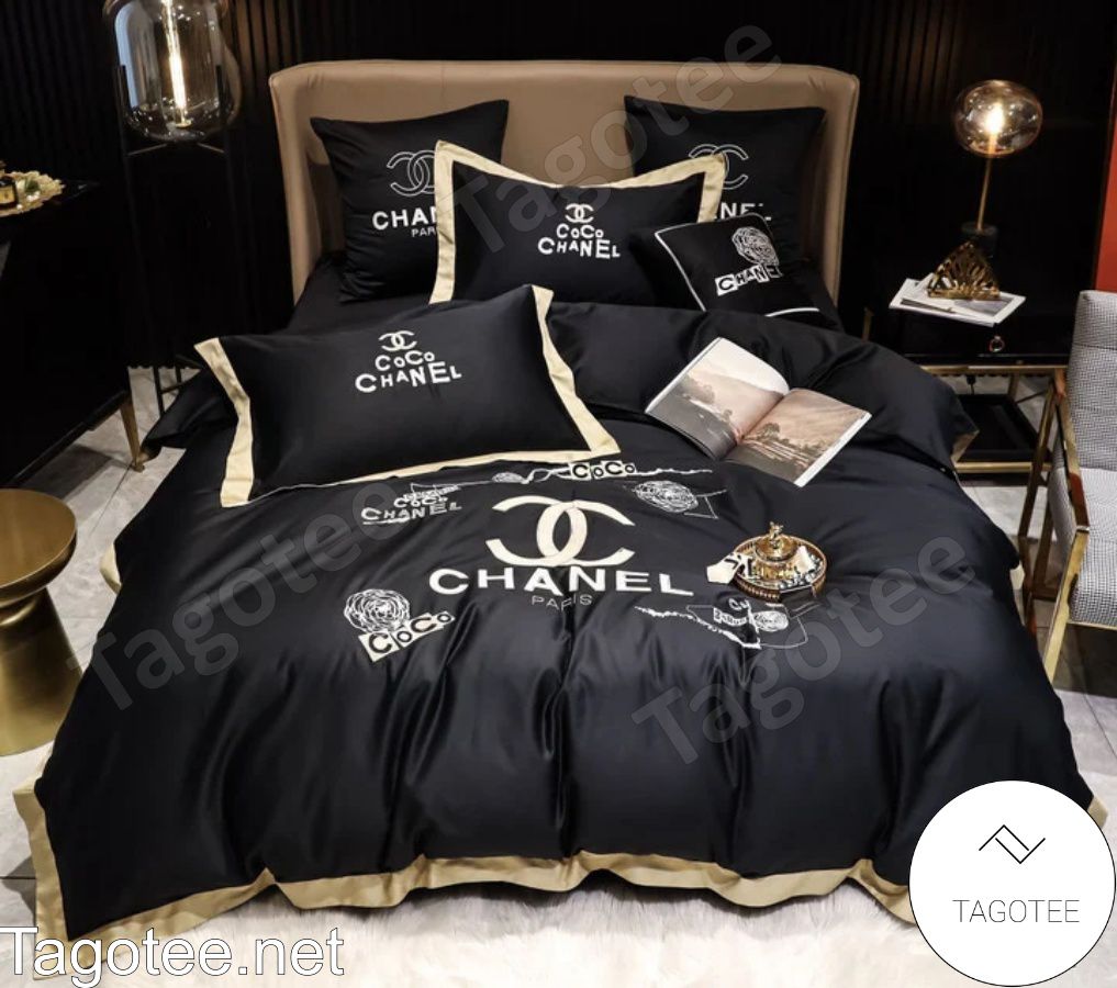 Chanel Black With Light Yellow Border Luxury Bedding Set