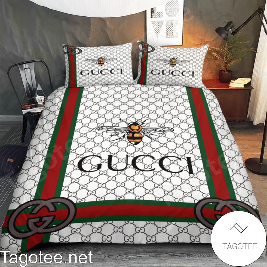 Gucci Bee Color Stripes White Monogram Bedding Set