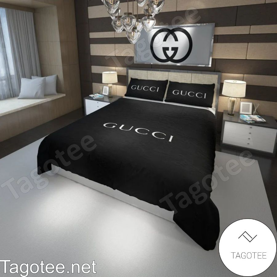 Gucci Brand Name Printed Black Bedding Set