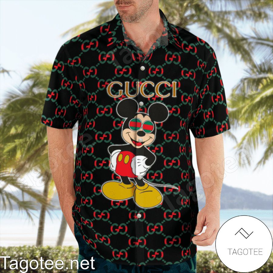 Gucci GG Mickey Mouse Hawaiian Shirt And Beach Shorts a