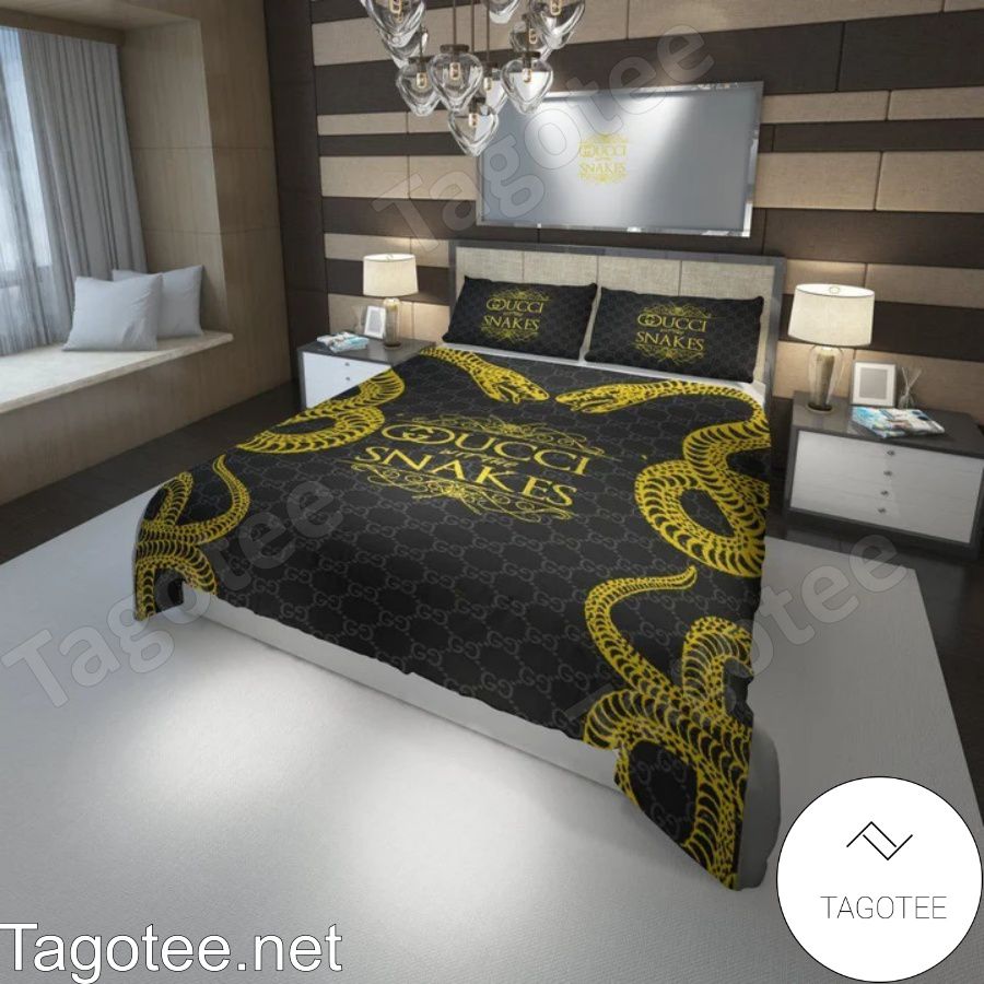 Gucci Golden Snake Black Bedding Set