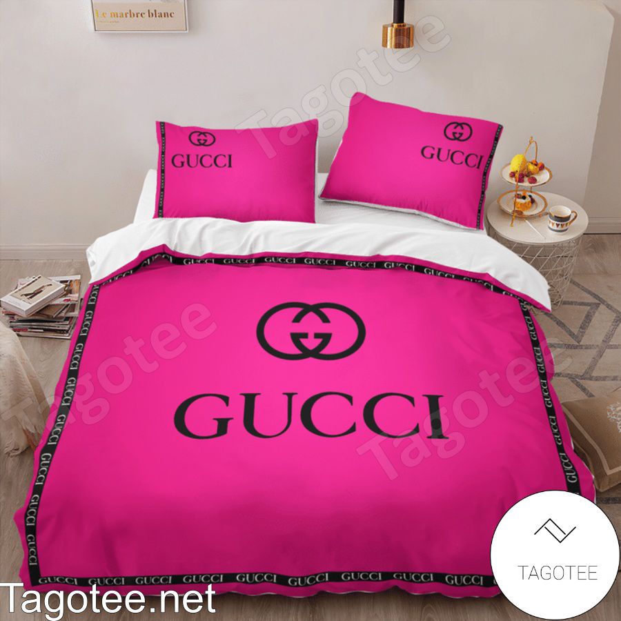 Gucci Pink With Black Border Luxury Bedding Set