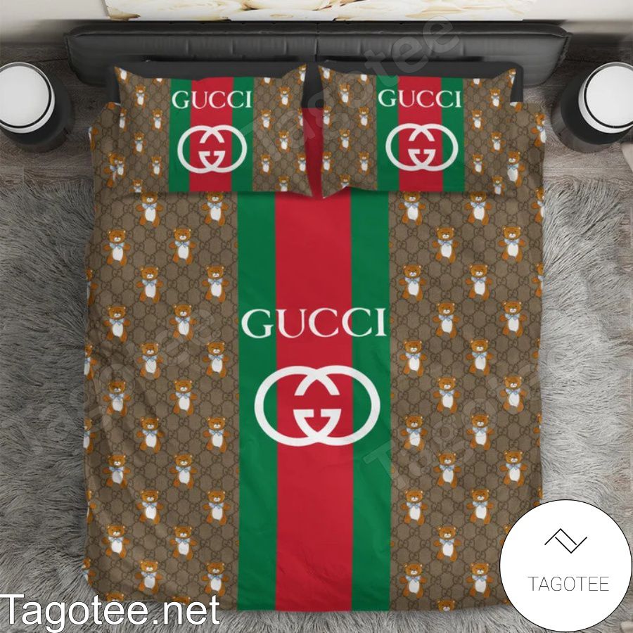 Gucci Red And Green Vertical Stripes Bear Full Print Bedding Set