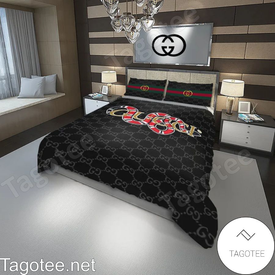 Gucci Snake Black Monogram Bedding Set