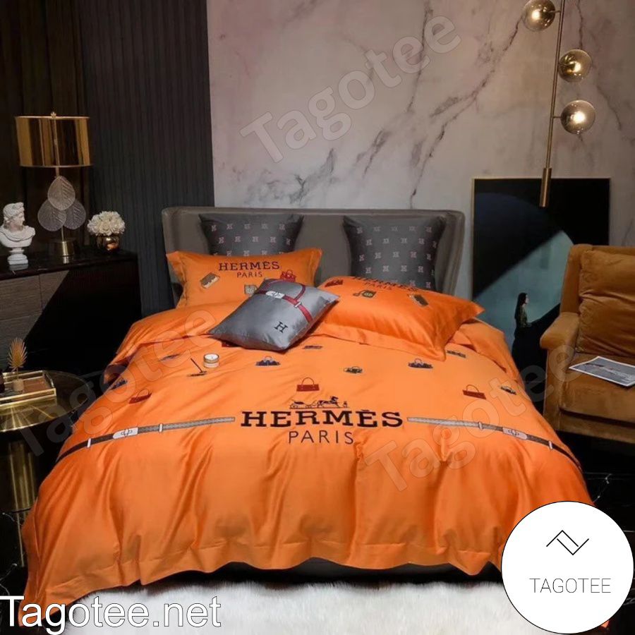 Hermes Paris Basic And Luxury Orange Bedding Set