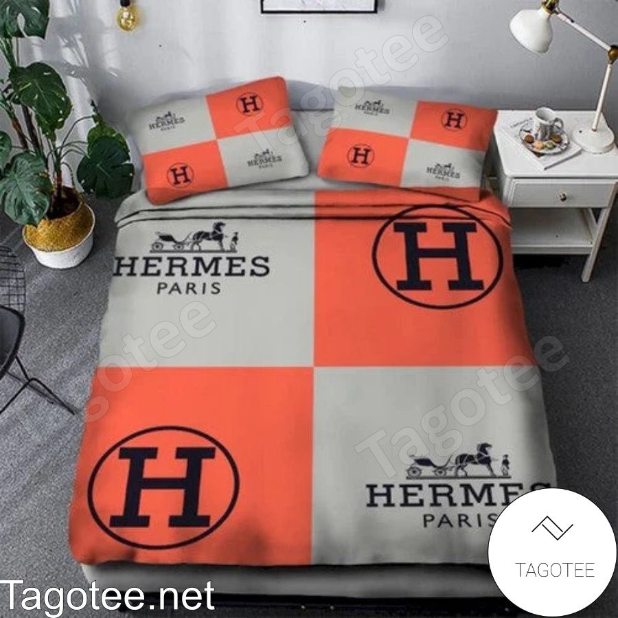 Hermes Paris Luxury Brand Four Rectangles Pink And Grey Bedding Set