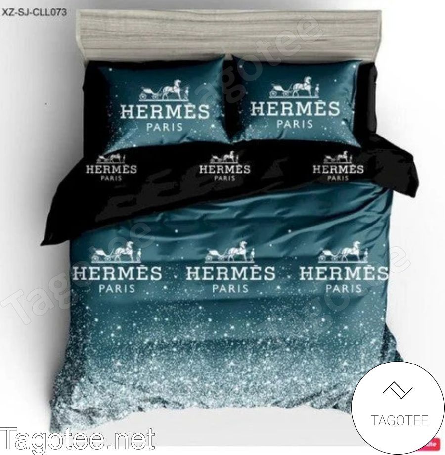 Hermes Paris Luxury Brand Grey Spots Glitters On Green Bedding Set