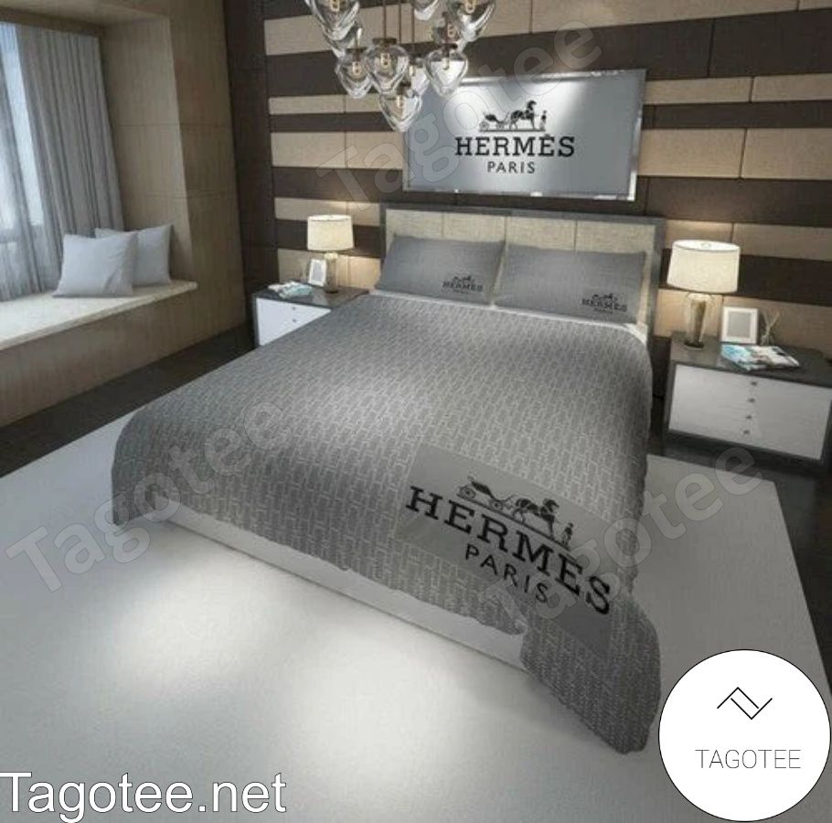 Hermes Paris Luxury Brand Logo On The Corner Grey Bedding Set