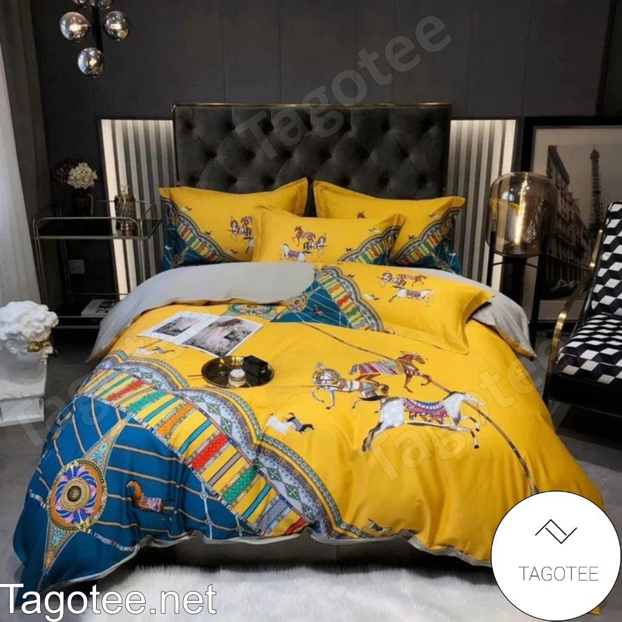 Luxury Horses Yellow Bedding Set