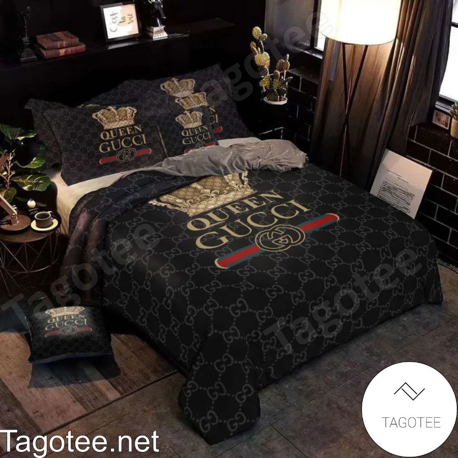 Queen Gucci Crown Black Monogram Bedding Set