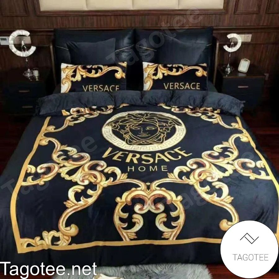 Versace Home Golden Pattern In Frame Black Bedding Set