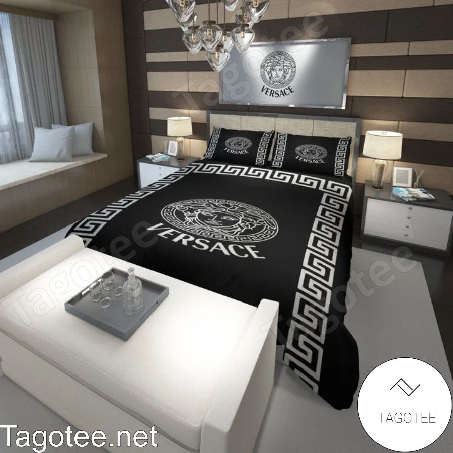 Versace Medusa Logo Greek Key Black And White Bedding Set